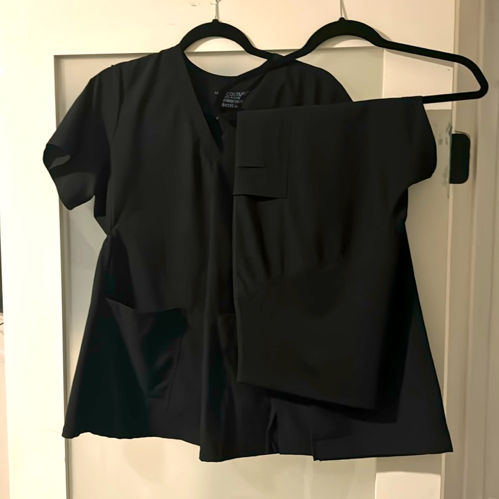 Maternity medical scrubs